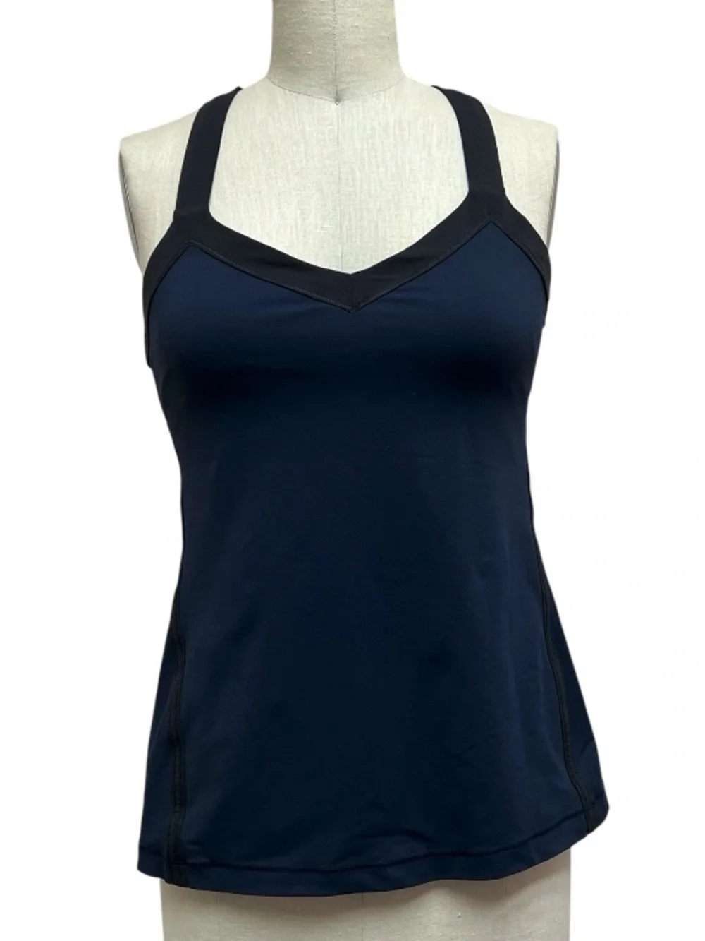 lululemon athletica size 10